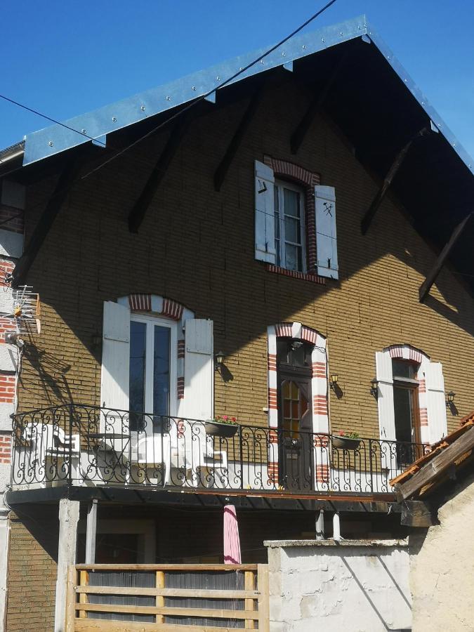 Charmant duplex 80m² Mouchard Extérieur photo